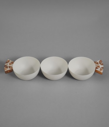 METAL TRI  BOWL - CREAM